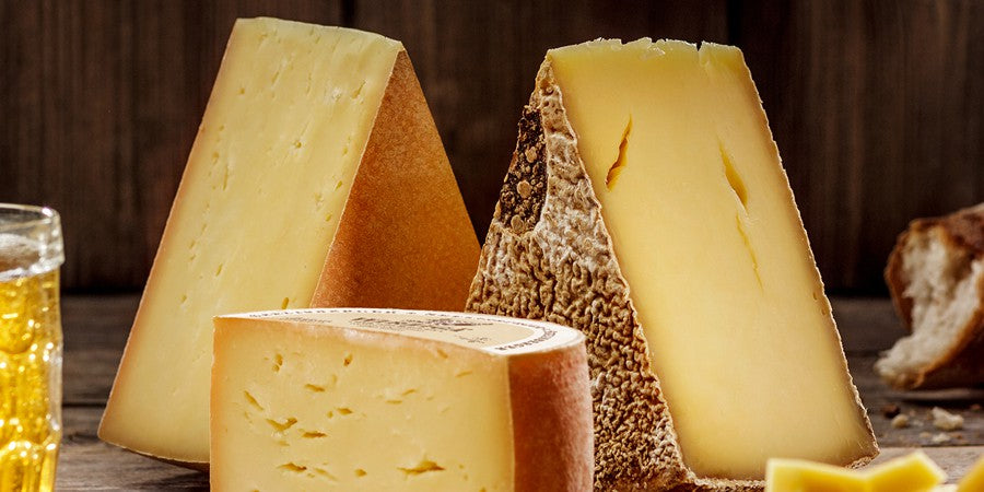 Käserinde – das unverzichtbare «Schutzmänteli»